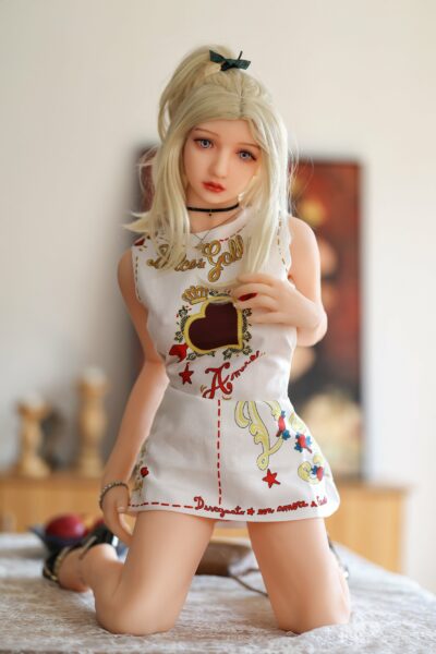kaliyah-white-hair-sex-doll