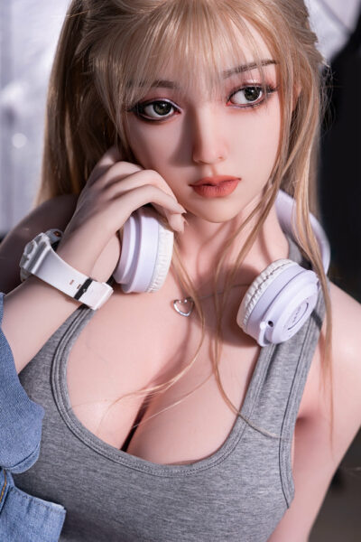 abril-silicone-sex-doll