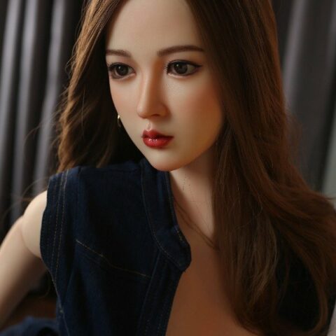 zoie-super-realistic-asian-japanese-sex-doll