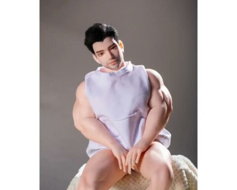 Qiangge – Small Male Sex Doll for Gay Full Silicone - 61cm/2ft0