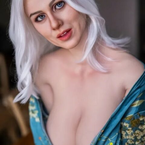 Lidiya - Mature BBW Silicone Sex Doll 148cm (2)