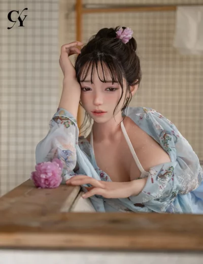 Brittany - Young Realistic Sex Doll with Silicone Head 157cm (3)